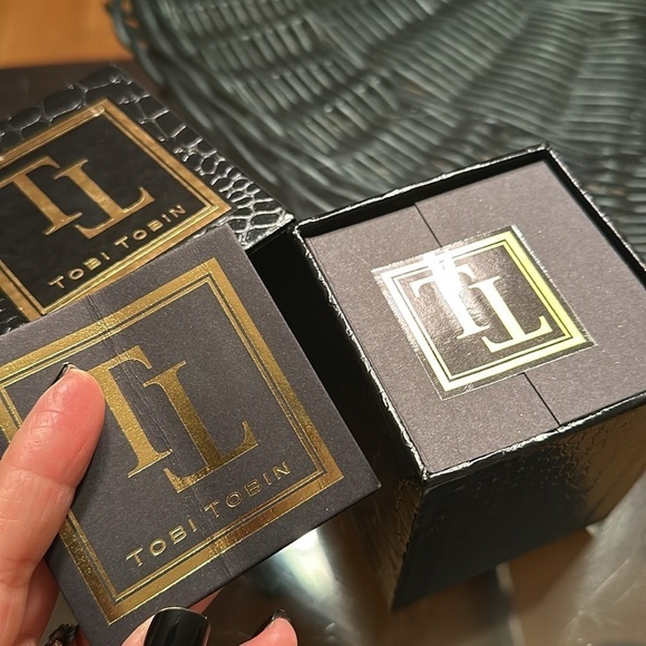 Tobi Tobin Monastery Candle 4oz - Picture 4 of 7